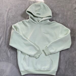 NWOT Comfrt hoodie, pastel green, size Medium